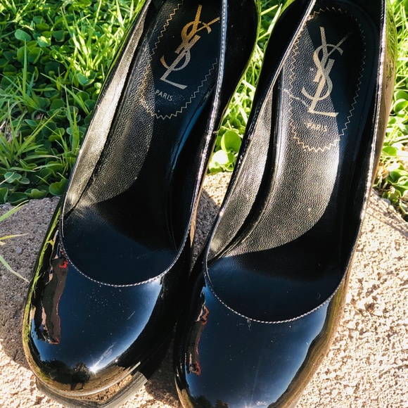Yves Saint Laurent Black Patent Leather Heels - Picture 3 of 13